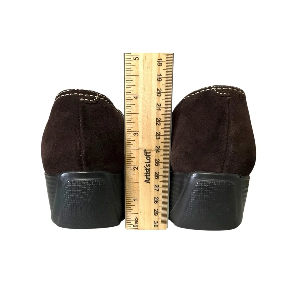 Naturalizer Brown Suede Slip‎ On SZ 10W Women Comfort Low Wedge Casual